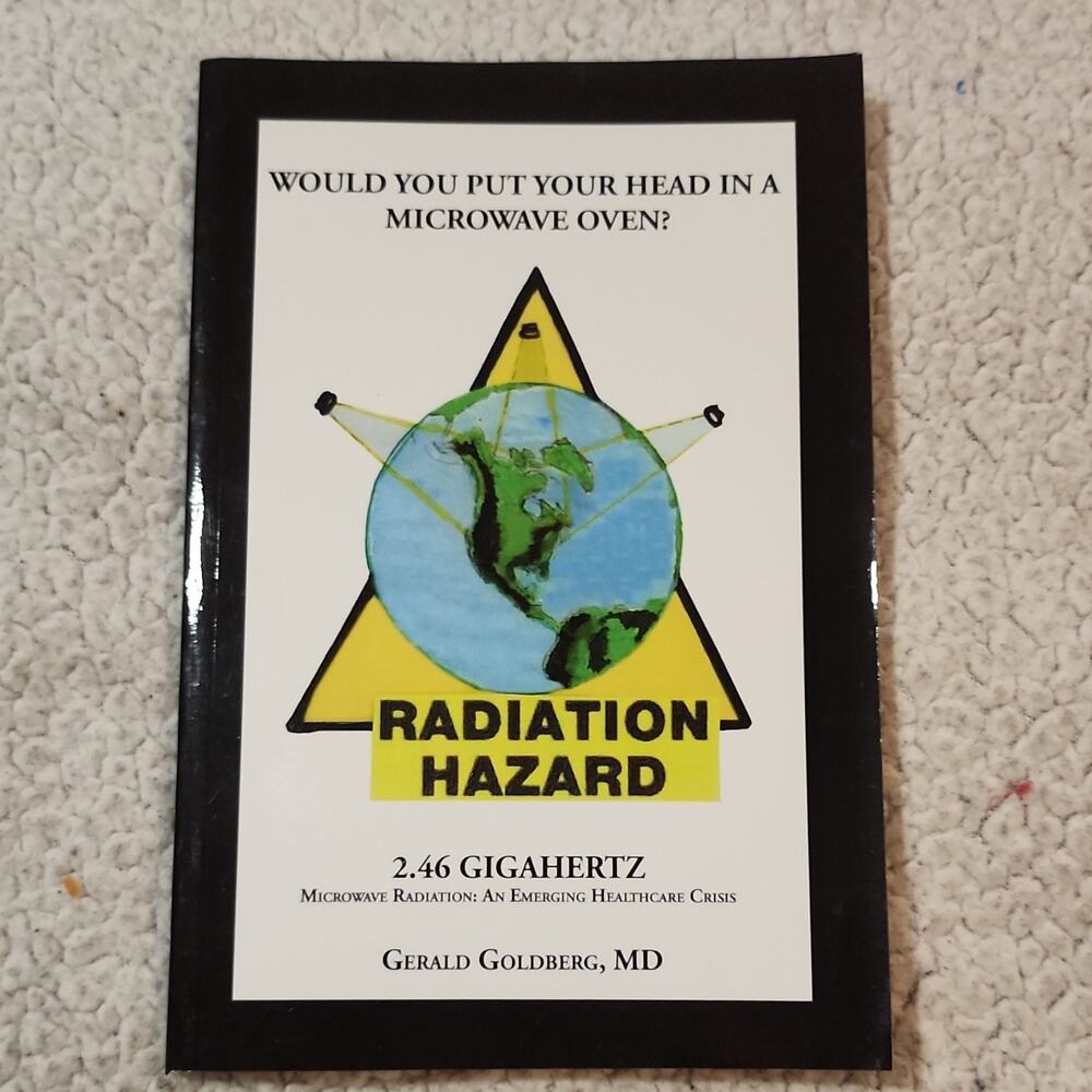 Would You Put Your Head in a Microwave Oven? Gerald Goldberg MD (2006) PB